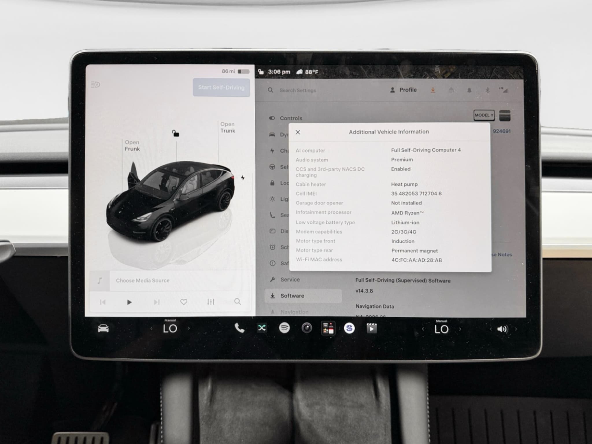 2023 Tesla Model Y view 11