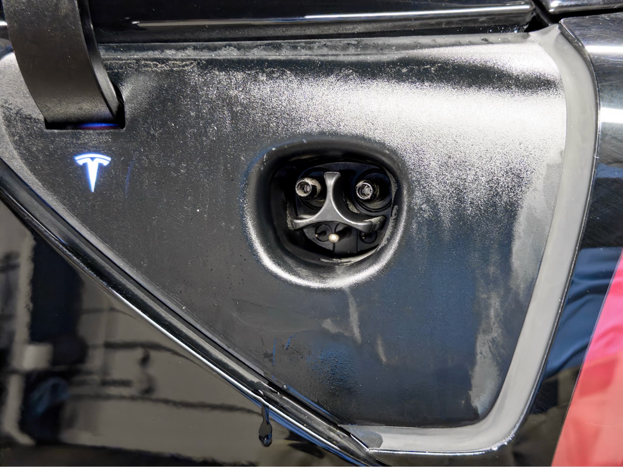 2023 Tesla Model Y view 5