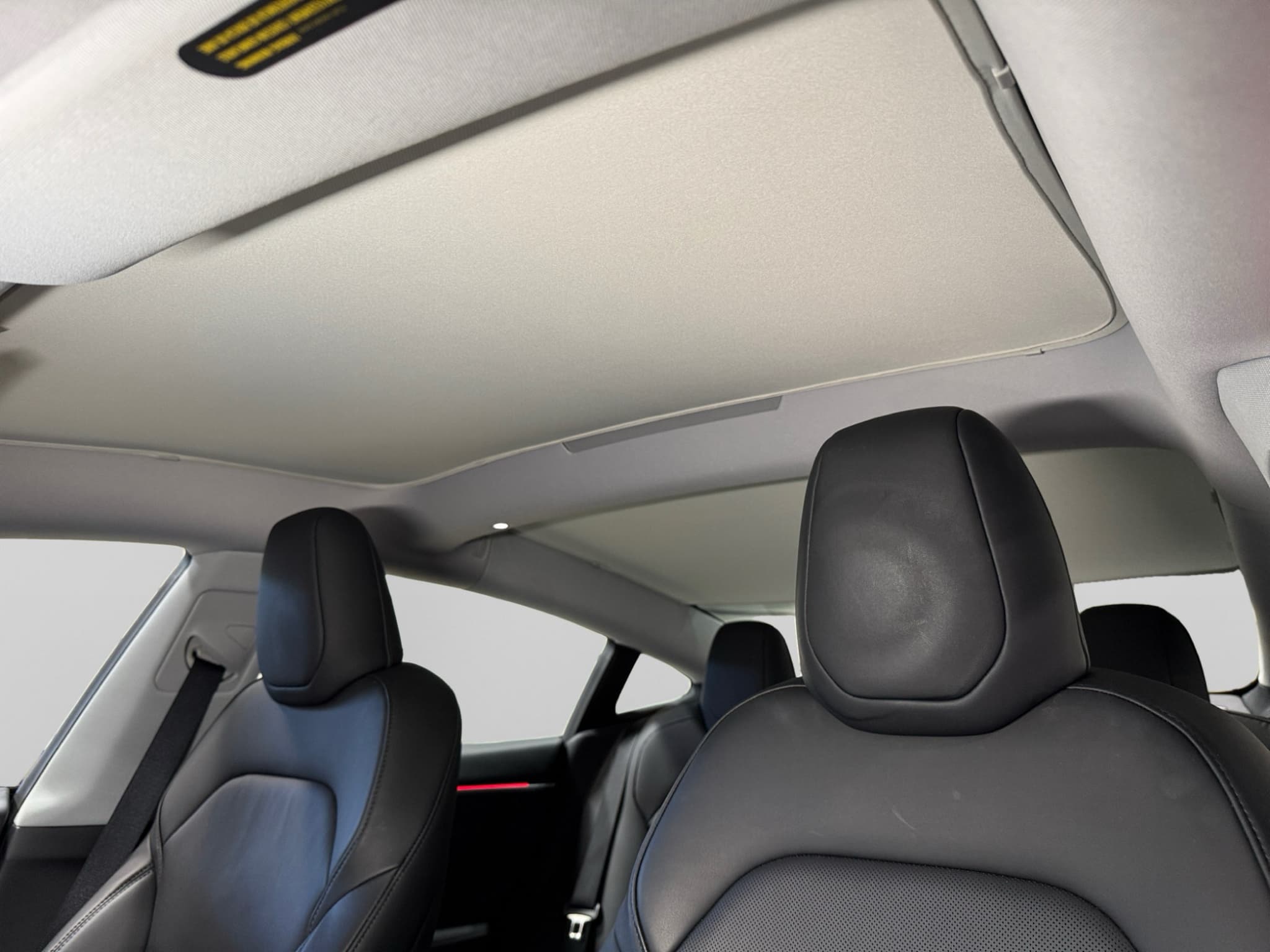 2025 Tesla Model 3 view 23