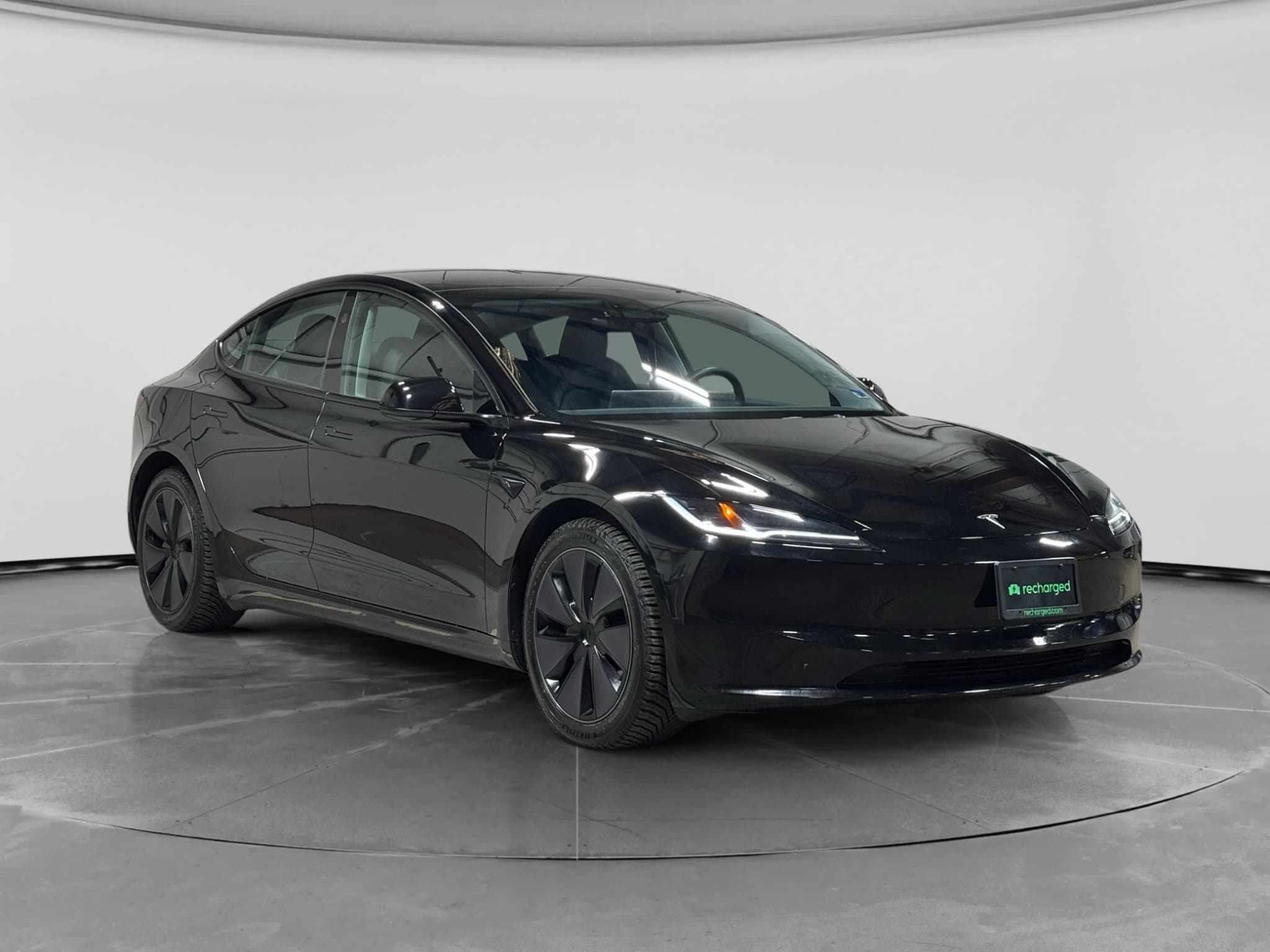 2025 Tesla Model 3 view 4