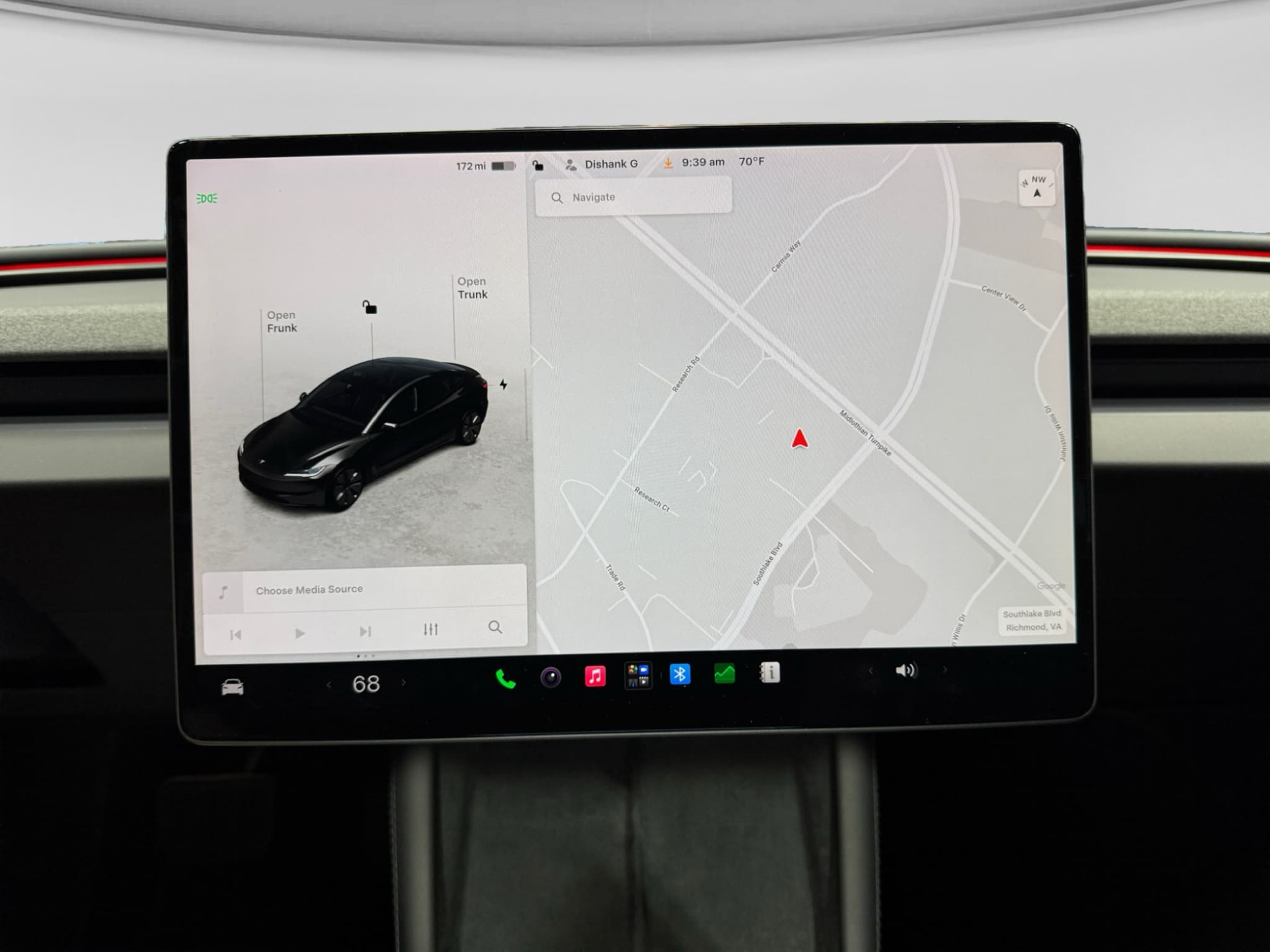 2025 Tesla Model 3 view 9