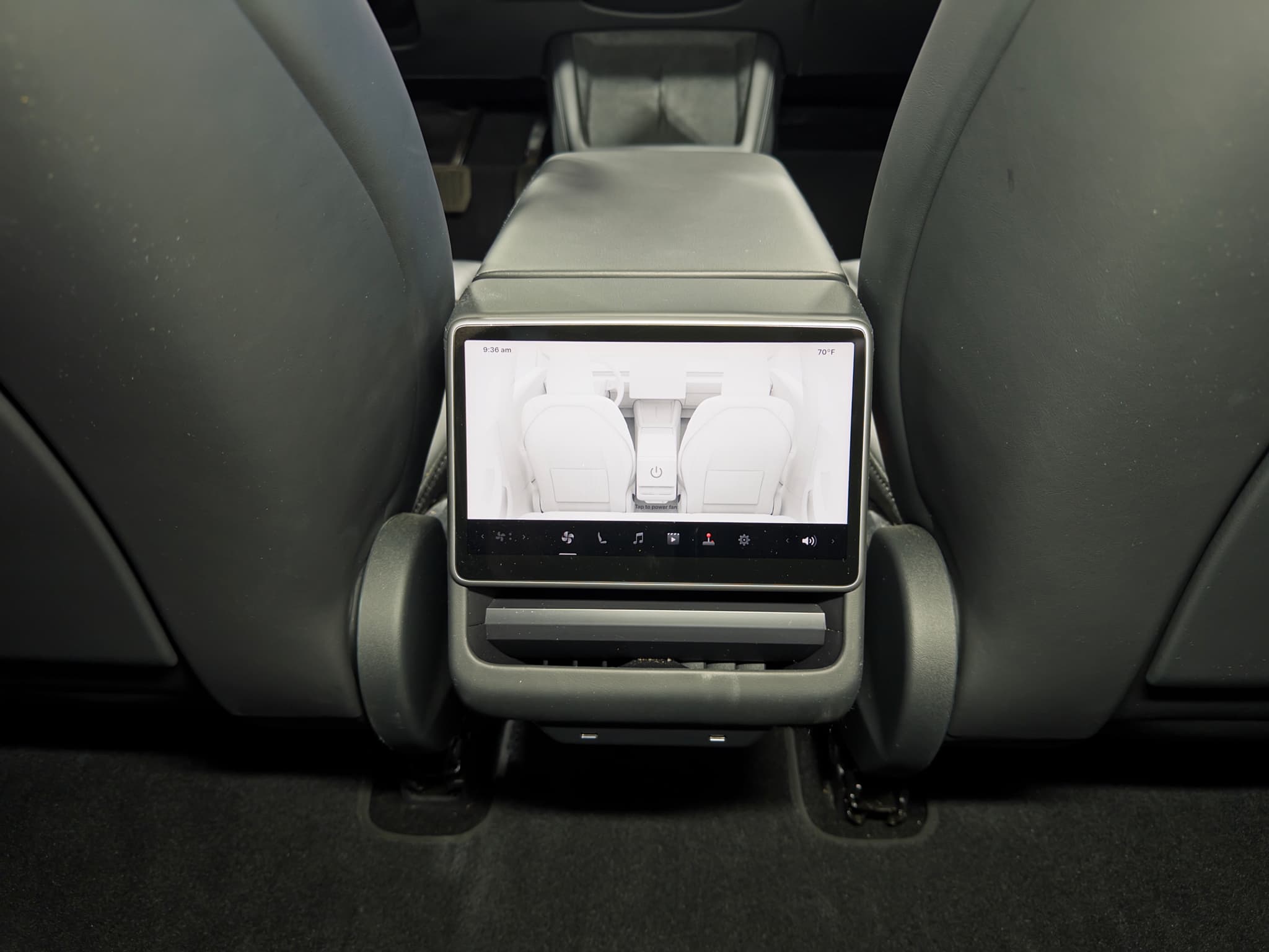 2025 Tesla Model 3 view 20