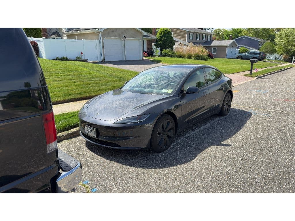 2025 Tesla Model 3
