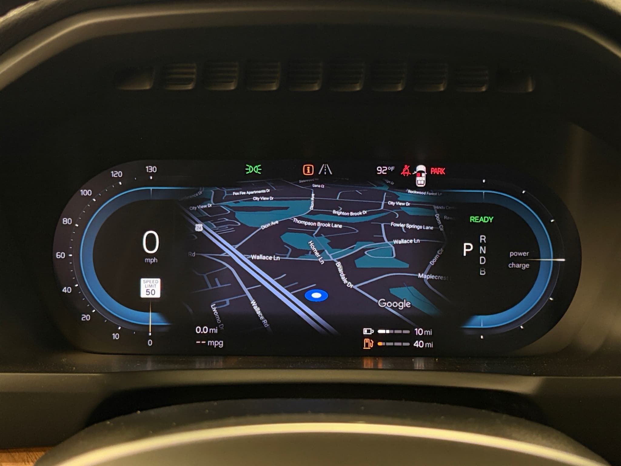 2023 Volvo XC90 view 10