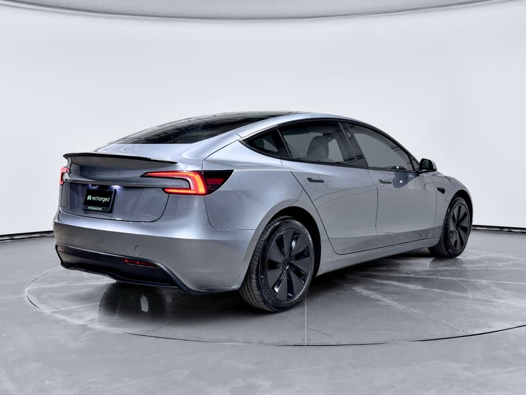 2025 Tesla Model 3 view 3