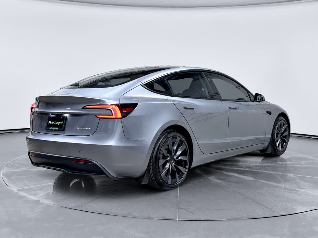 2025 Tesla Model 3 view 3