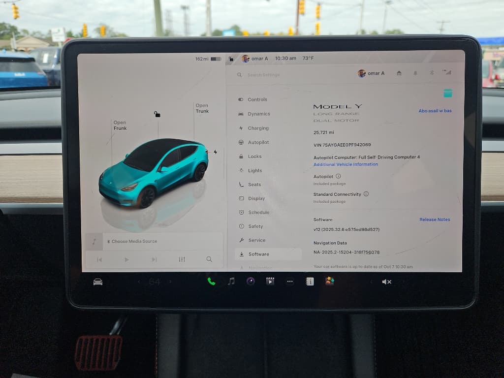 2023 Tesla Model Y view 8