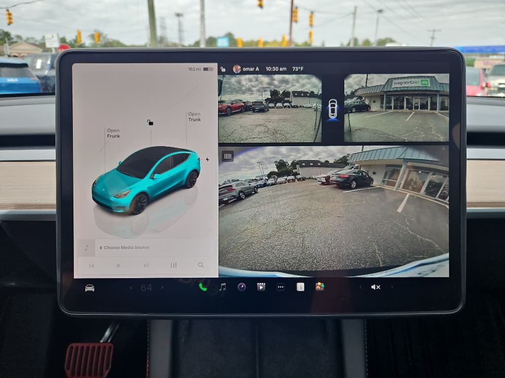 2023 Tesla Model Y view 11