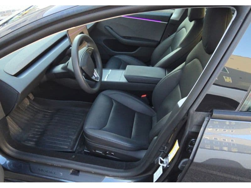 2025 Tesla Model 3 view 5