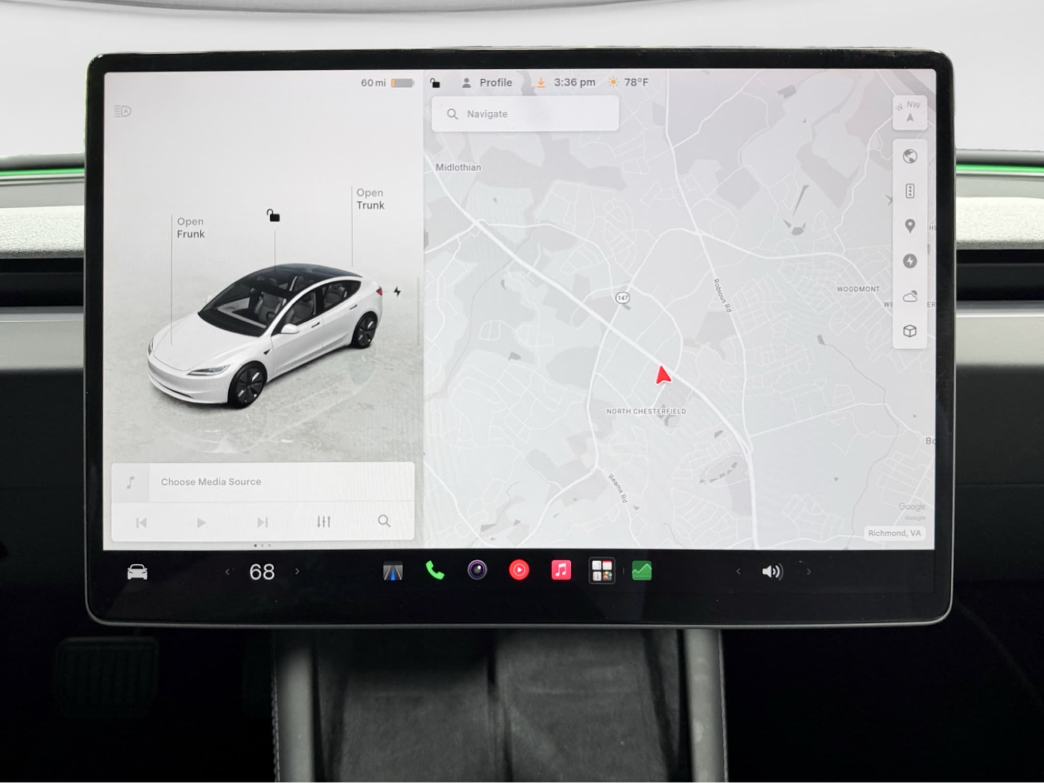2025 Tesla Model 3 view 9