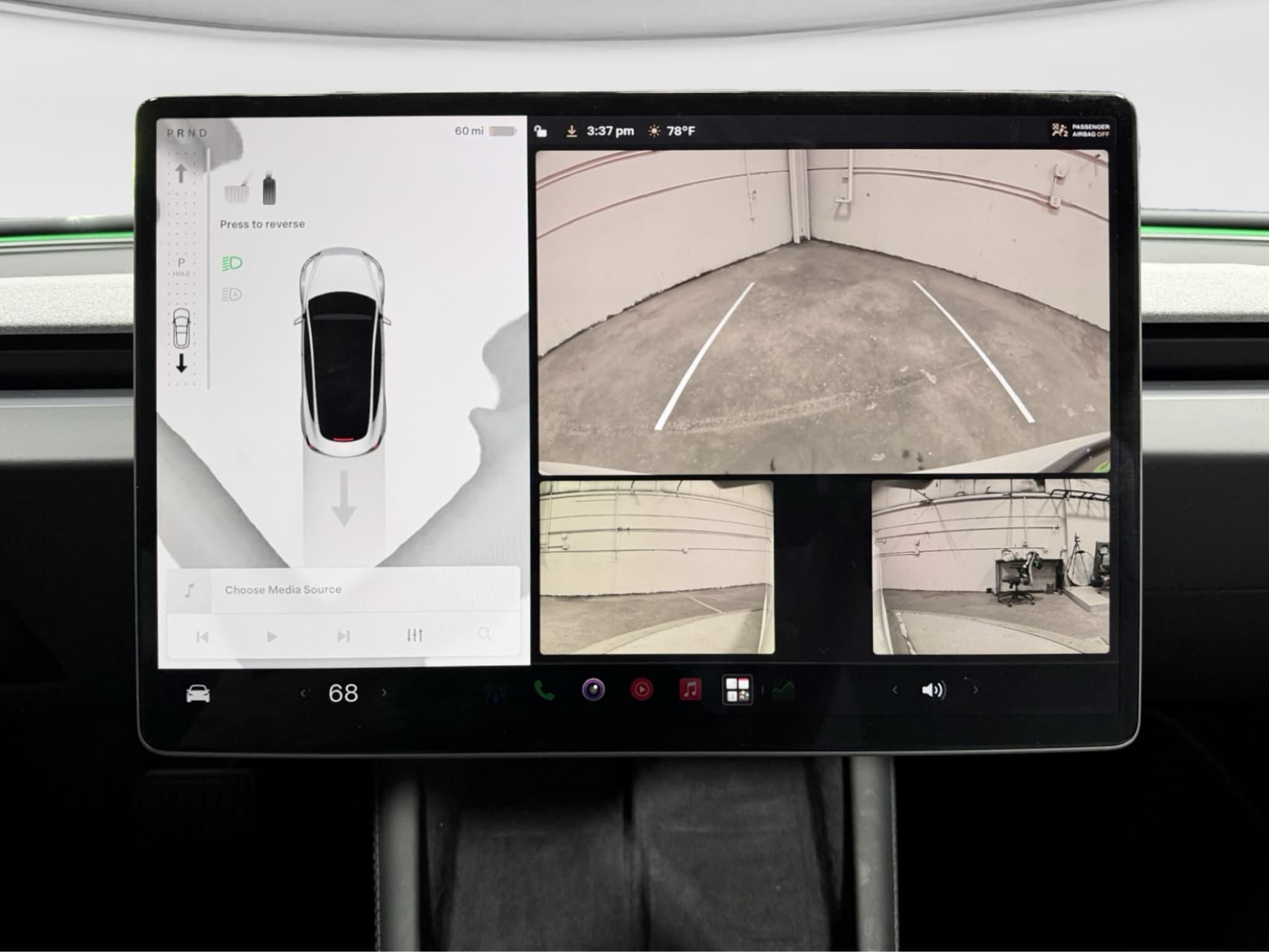 2025 Tesla Model 3 view 14