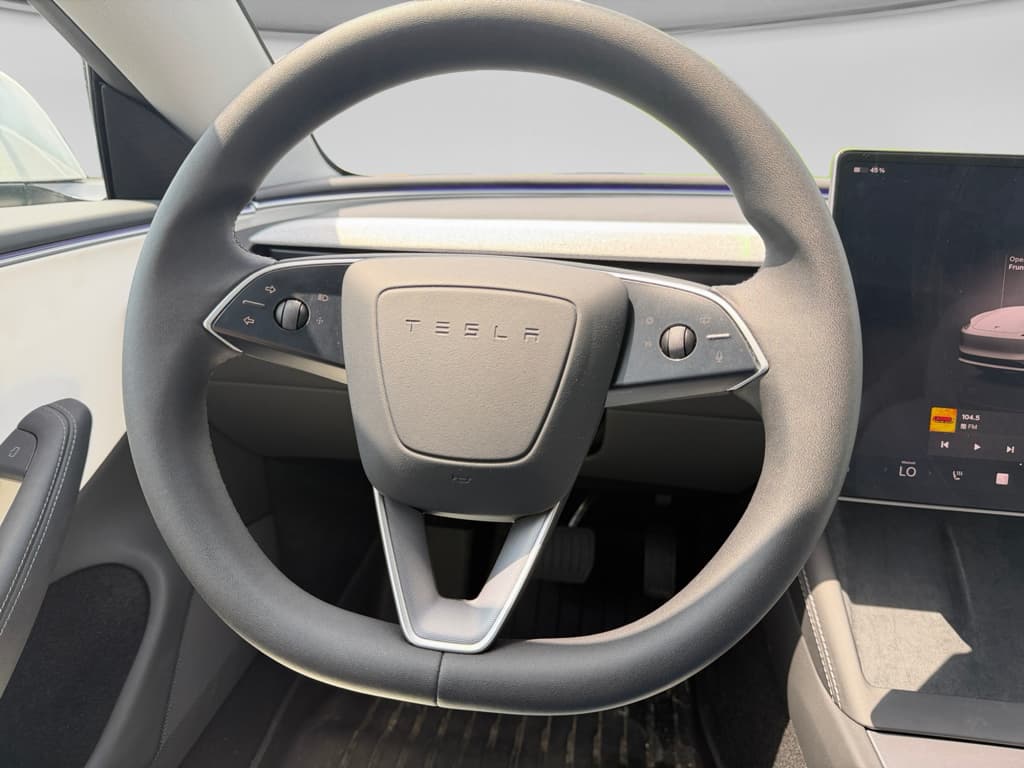 2025 Tesla Model 3 view 5
