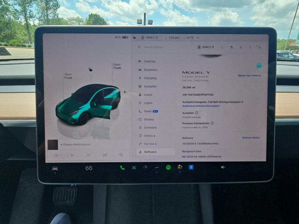 2023 Tesla Model Y view 7