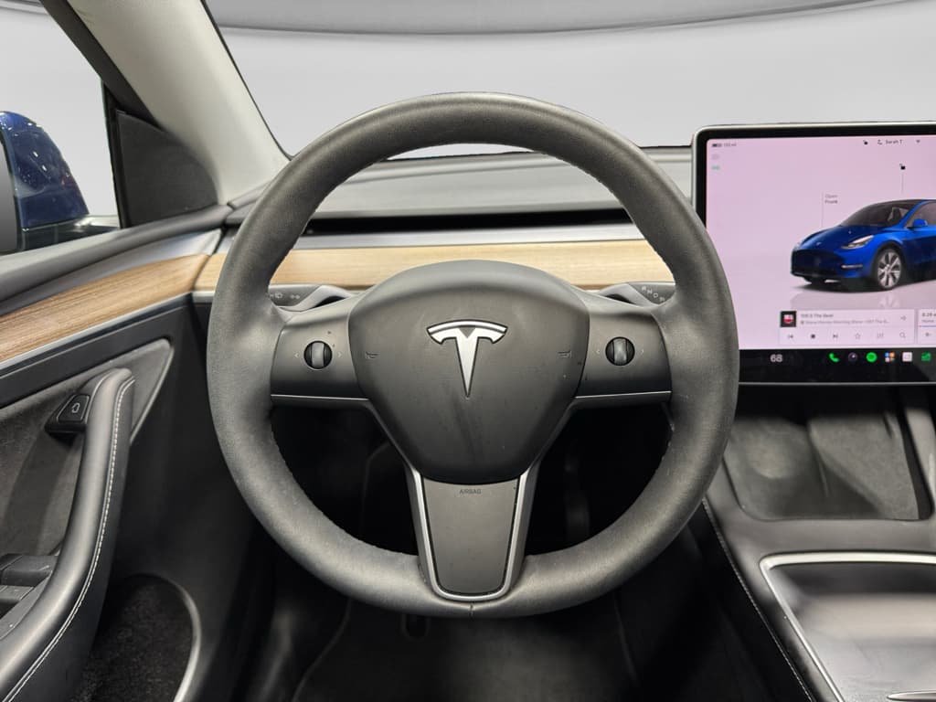 2023 Tesla Model Y view 7