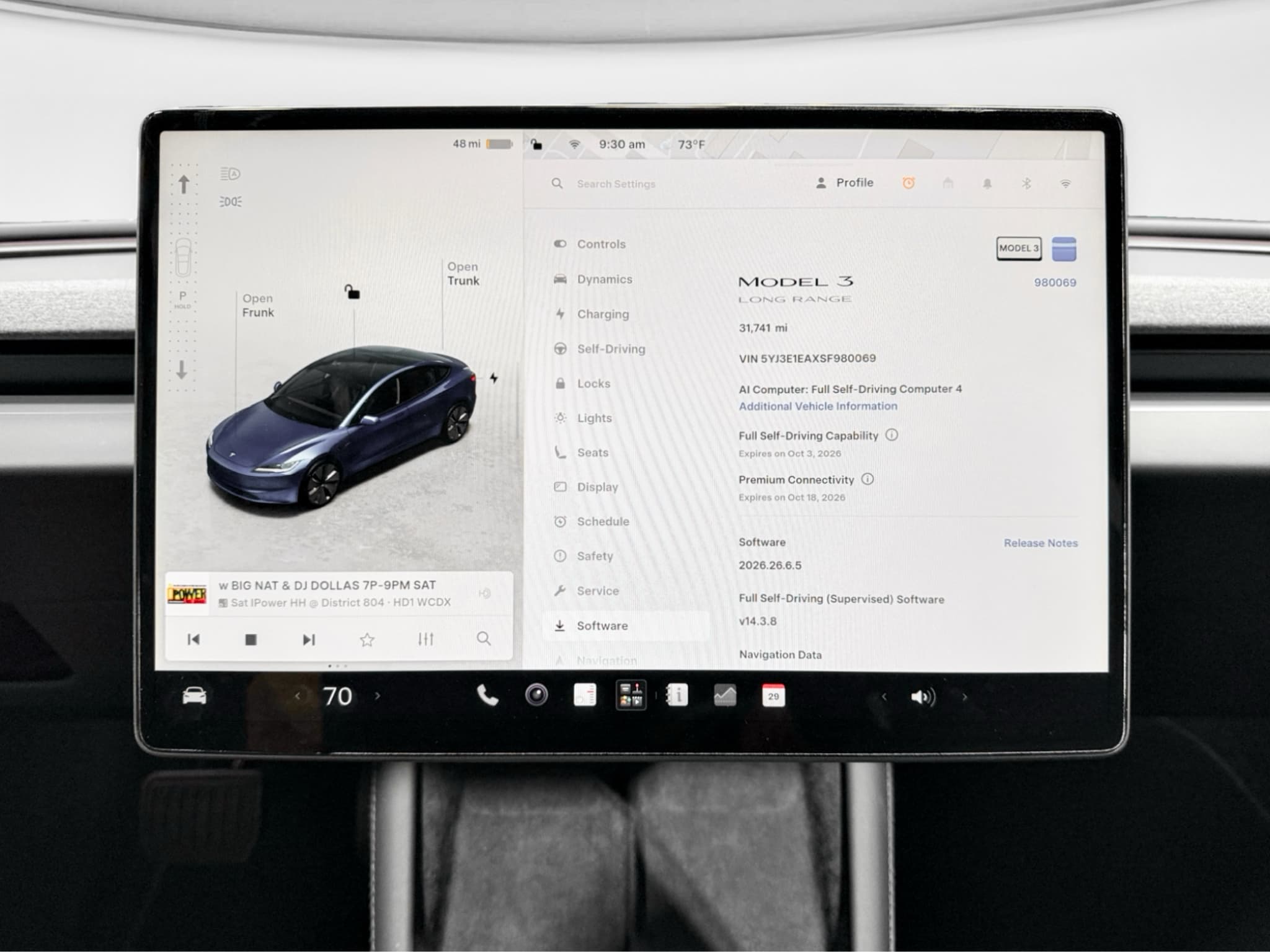 2025 Tesla Model 3 view 11