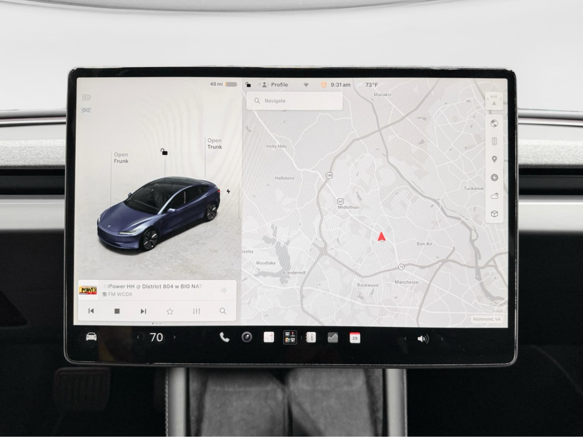 2025 Tesla Model 3 view 9
