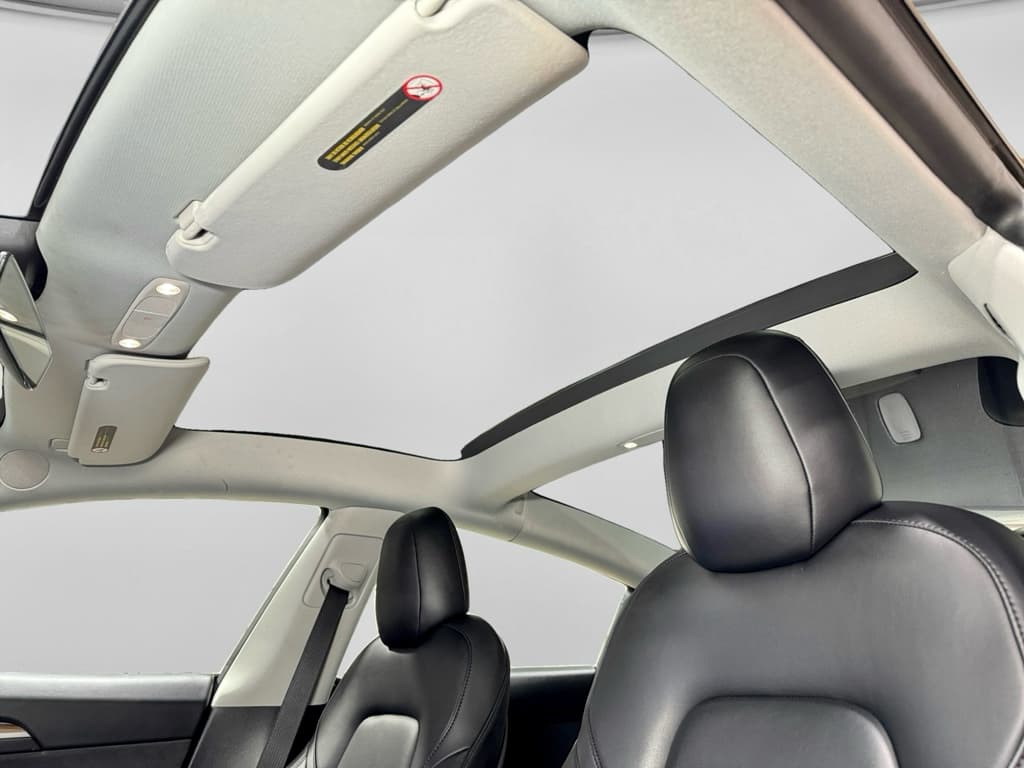 2021 Tesla Model 3 view 23