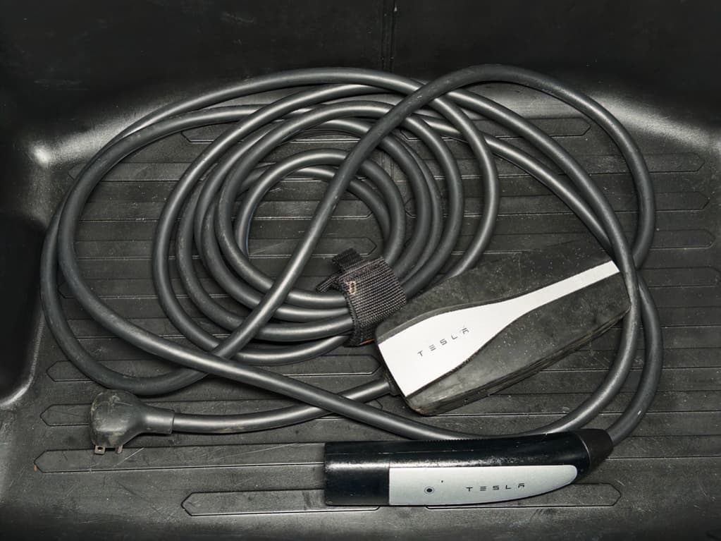 2021 Tesla Model 3 view 6