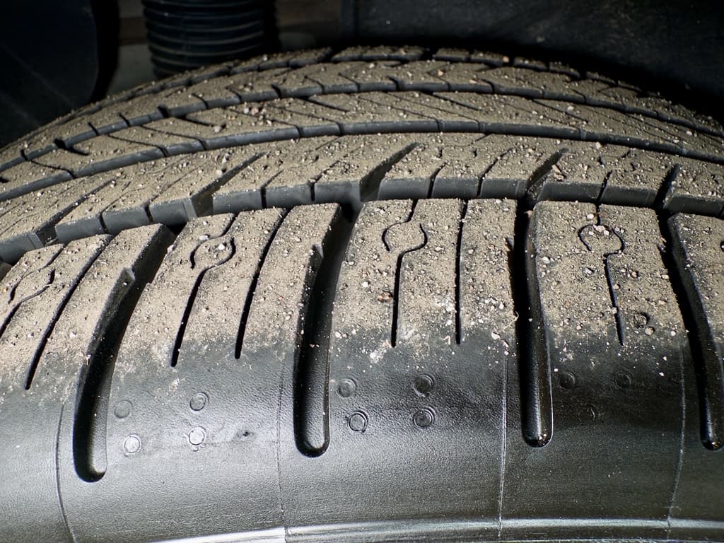 2021 Tesla Model 3 view 37