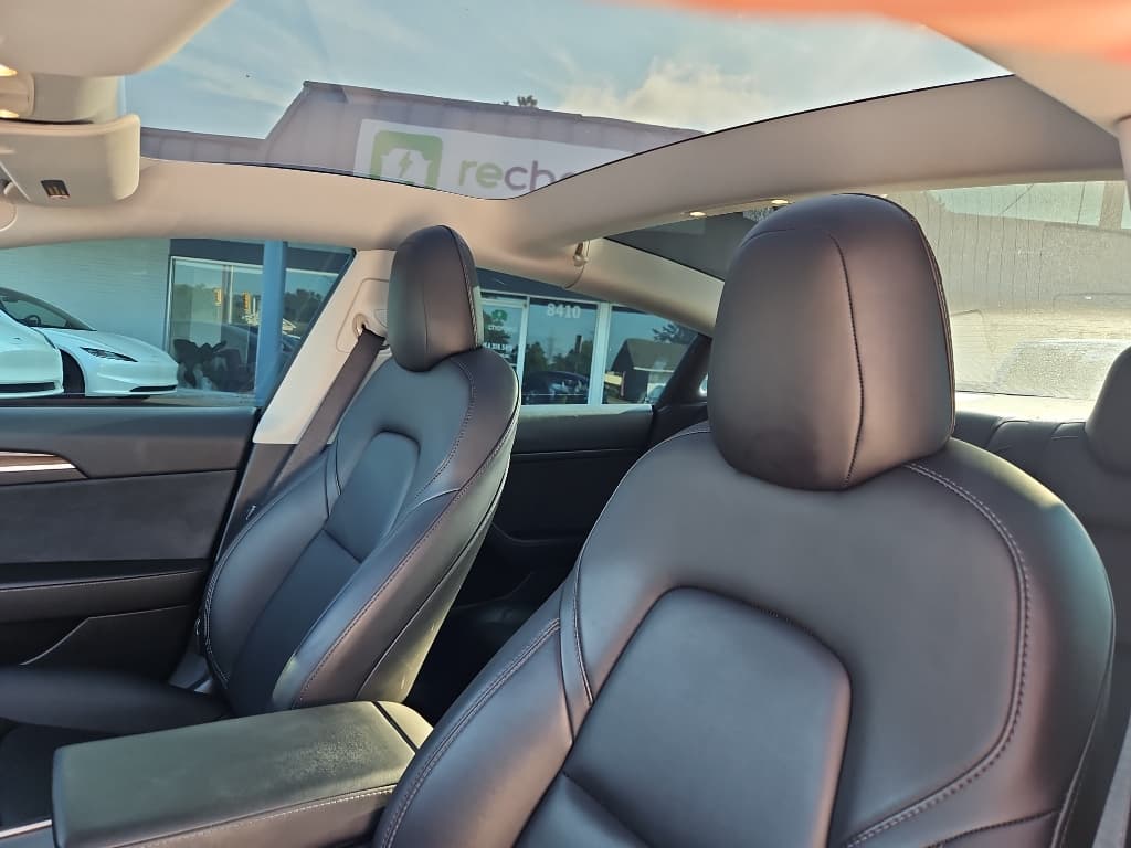2021 Tesla Model 3 view 19