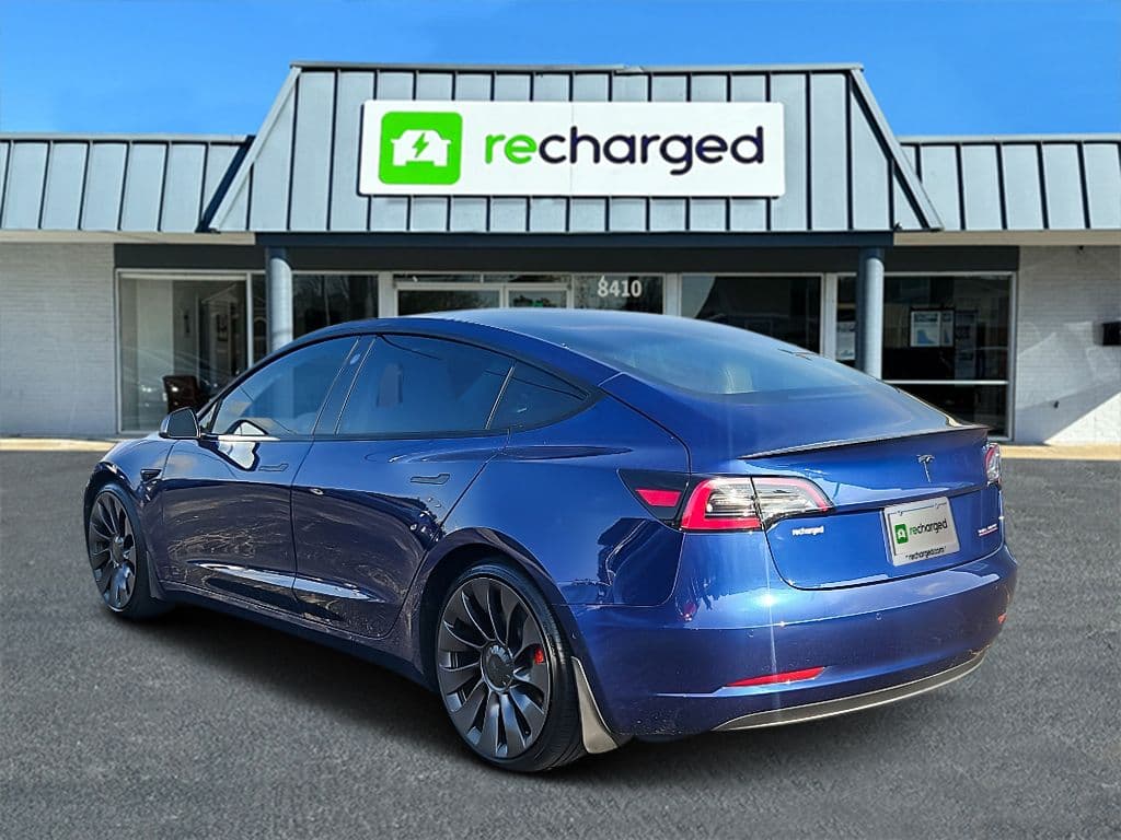 2021 Tesla Model 3 view 2
