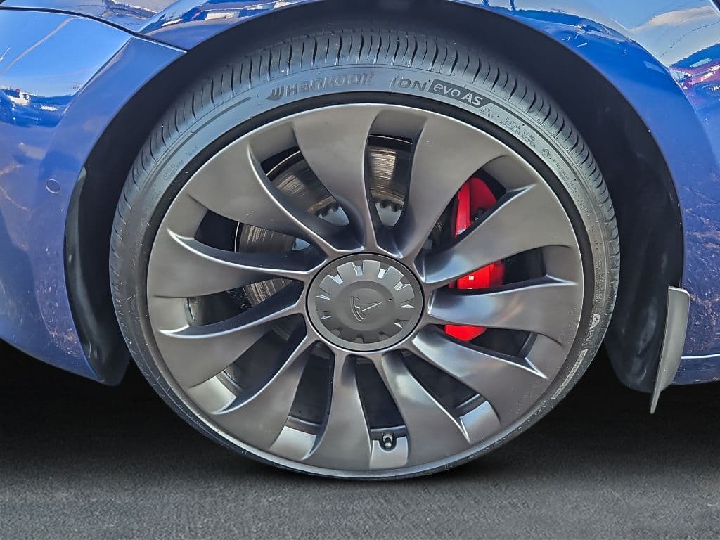2021 Tesla Model 3 view 24