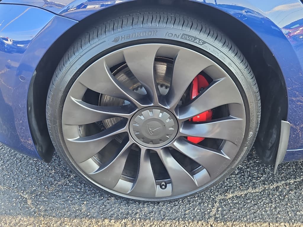 2021 Tesla Model 3 view 24