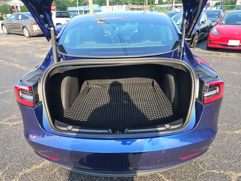 2021 Tesla Model 3 view 20