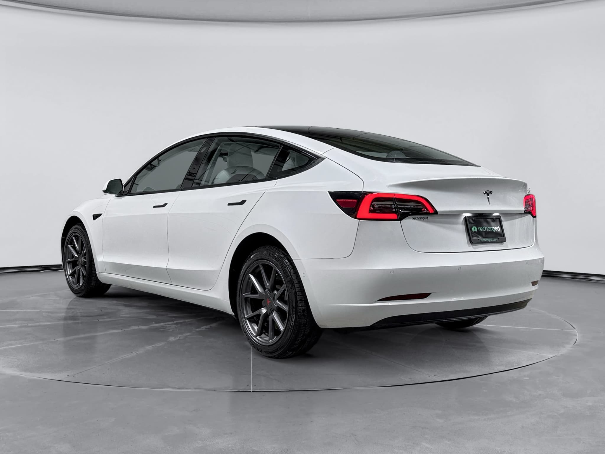 2021 Tesla Model 3 view 2