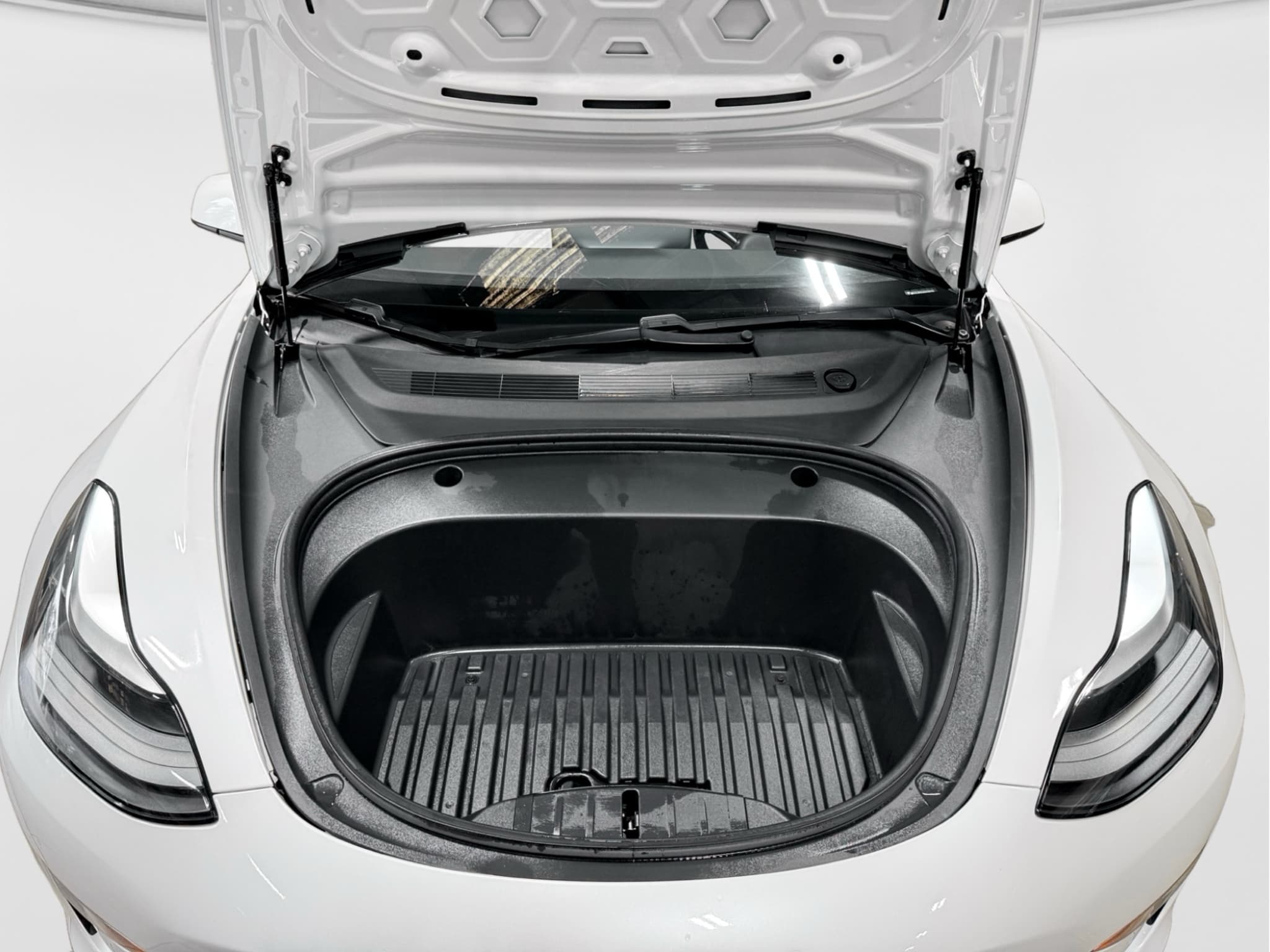2021 Tesla Model 3 view 25