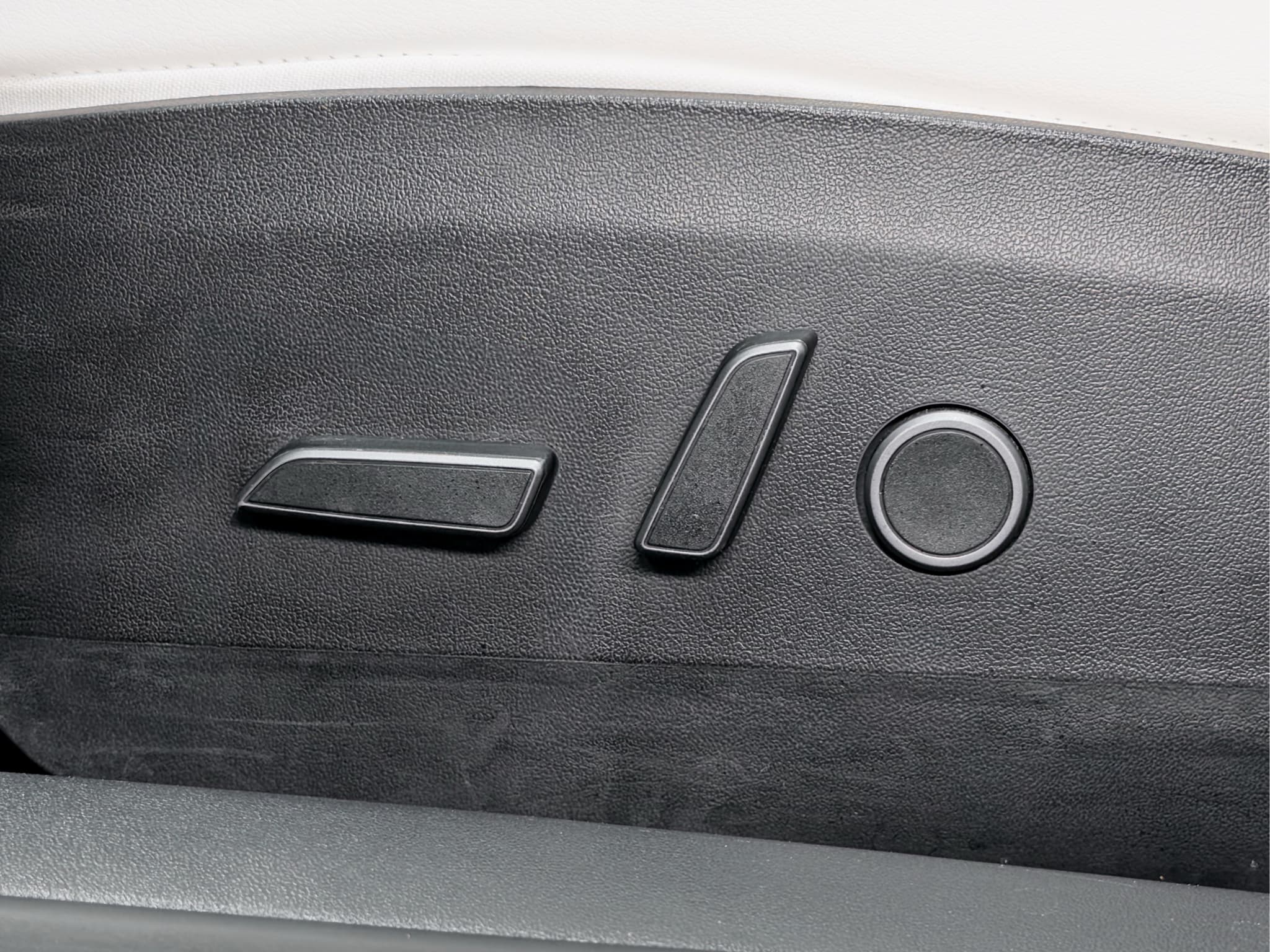 2021 Tesla Model 3 view 7