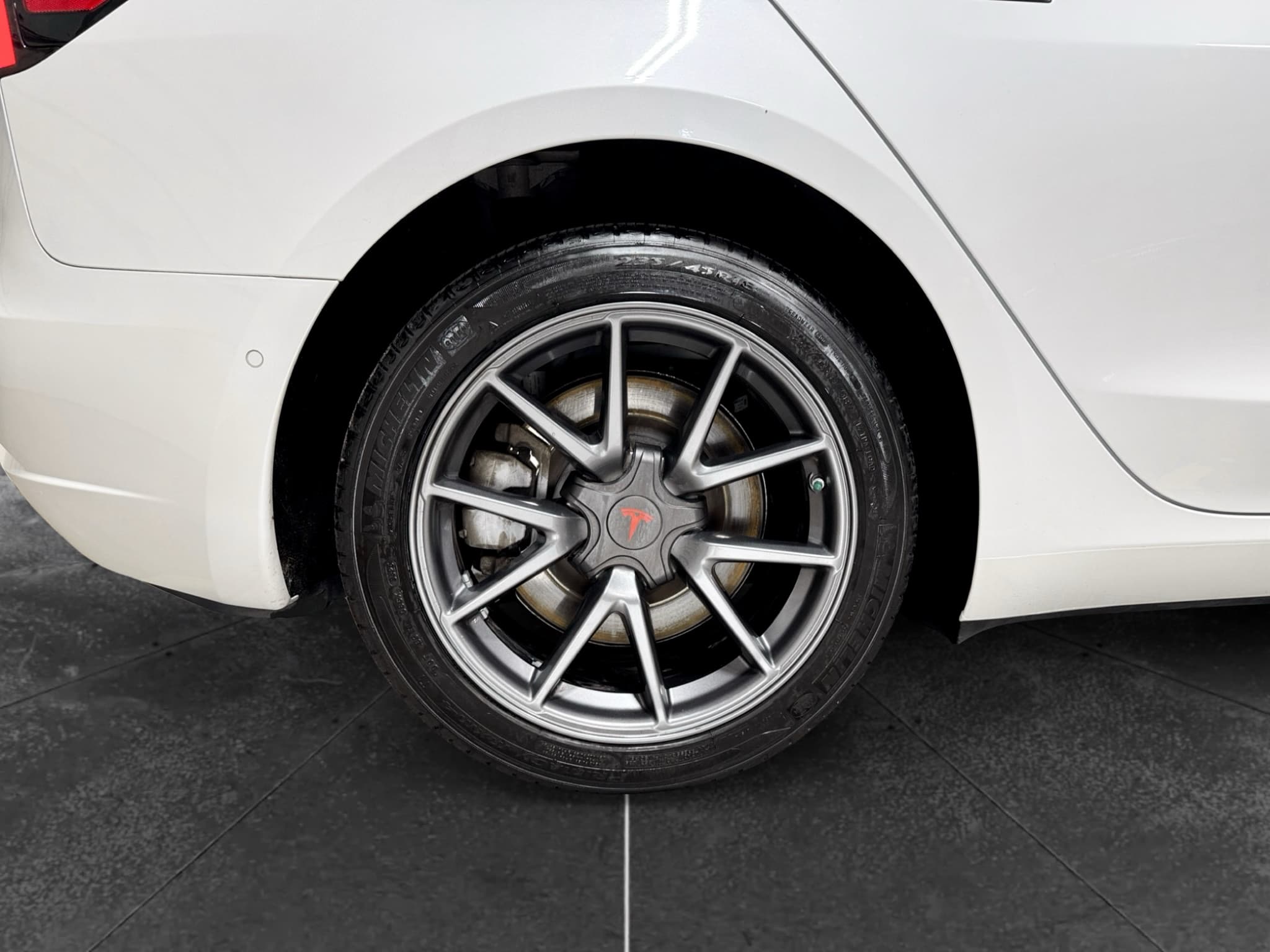 2021 Tesla Model 3 view 37