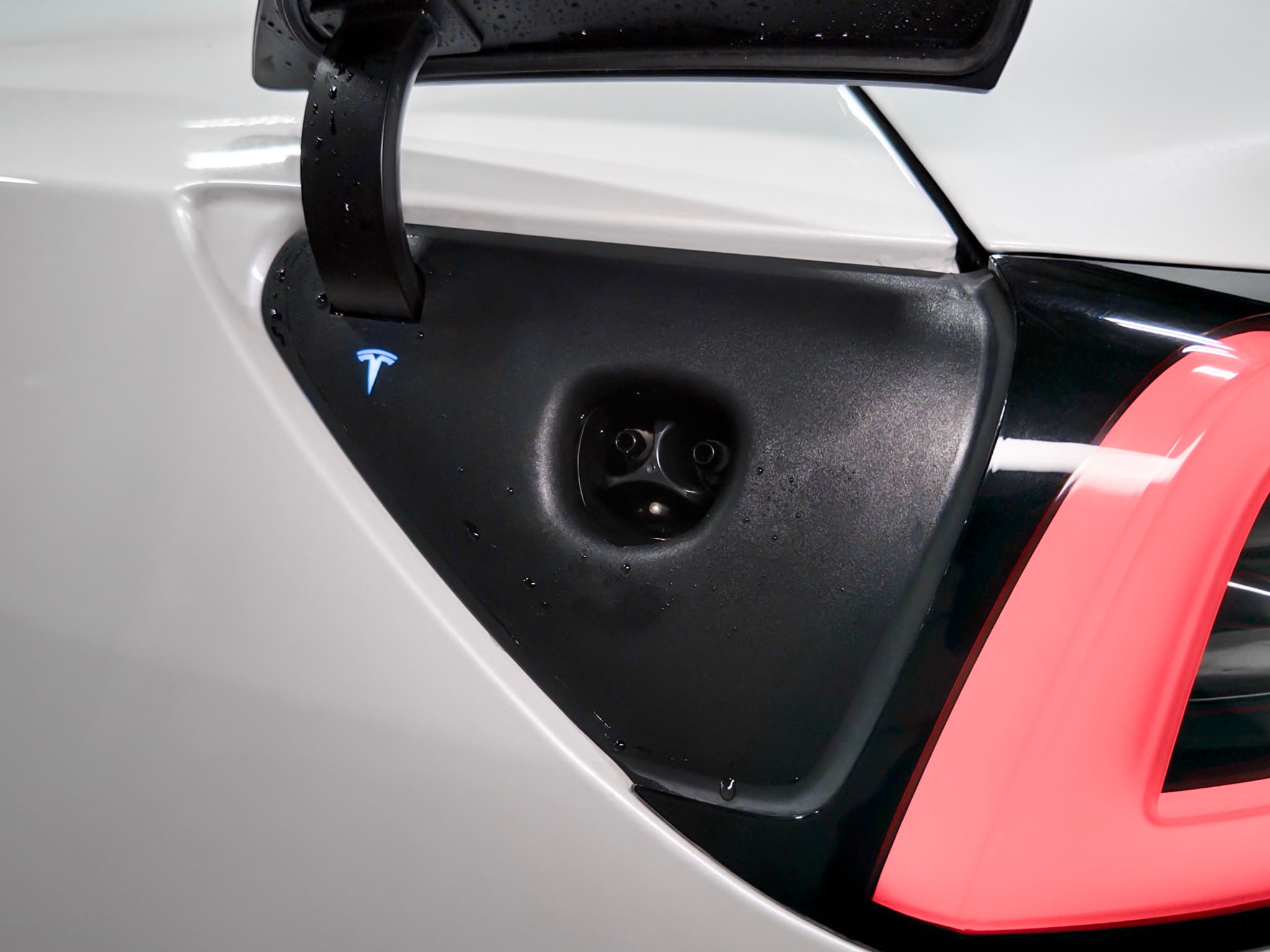 2021 Tesla Model 3 view 5