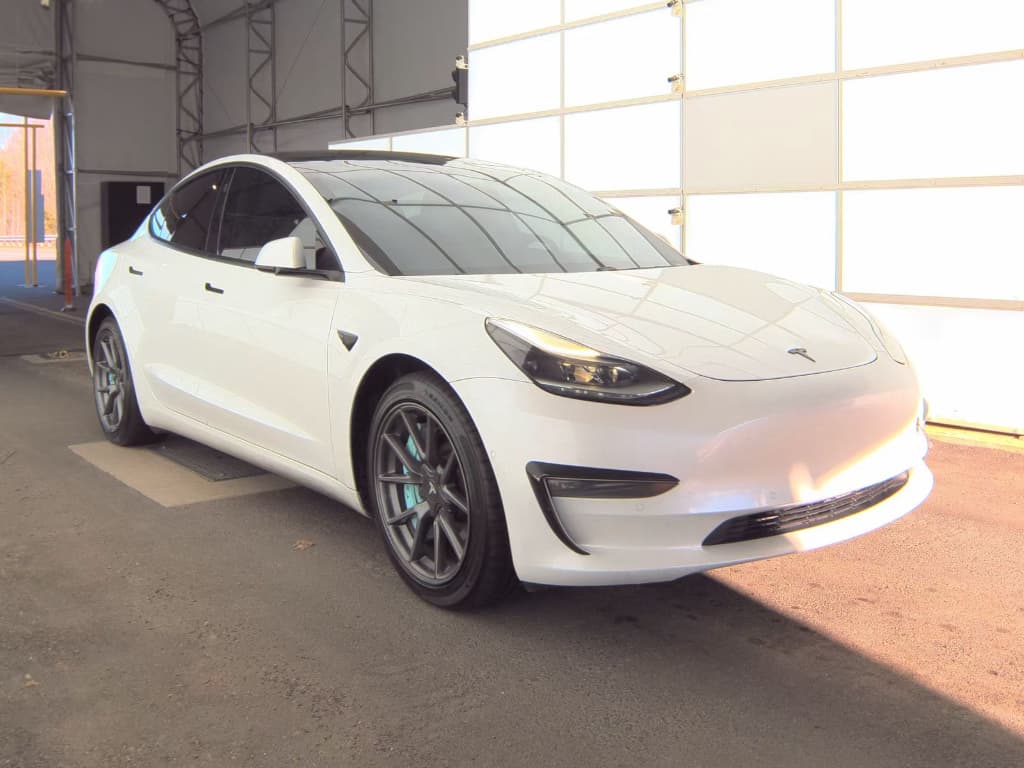 2021 Tesla Model 3 view 2