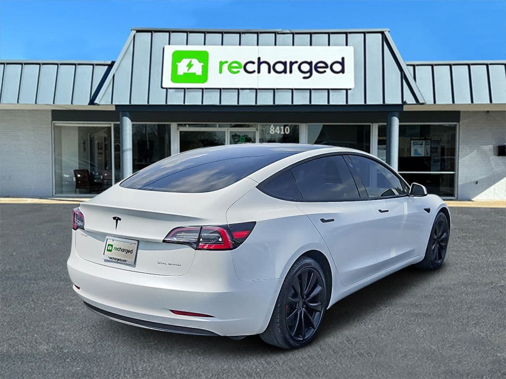 2021 Tesla Model 3 view 3