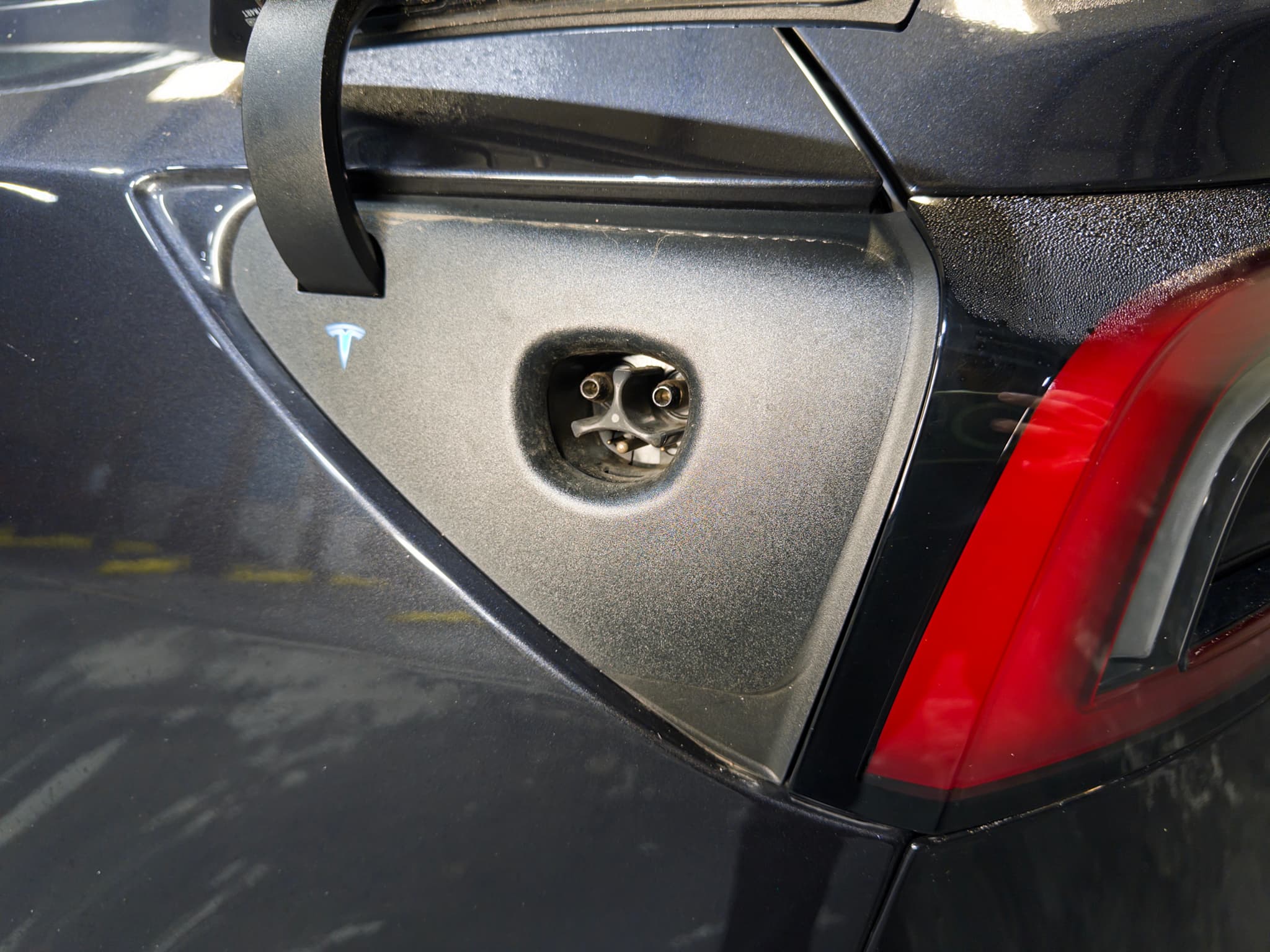 2025 Tesla Model 3 view 5