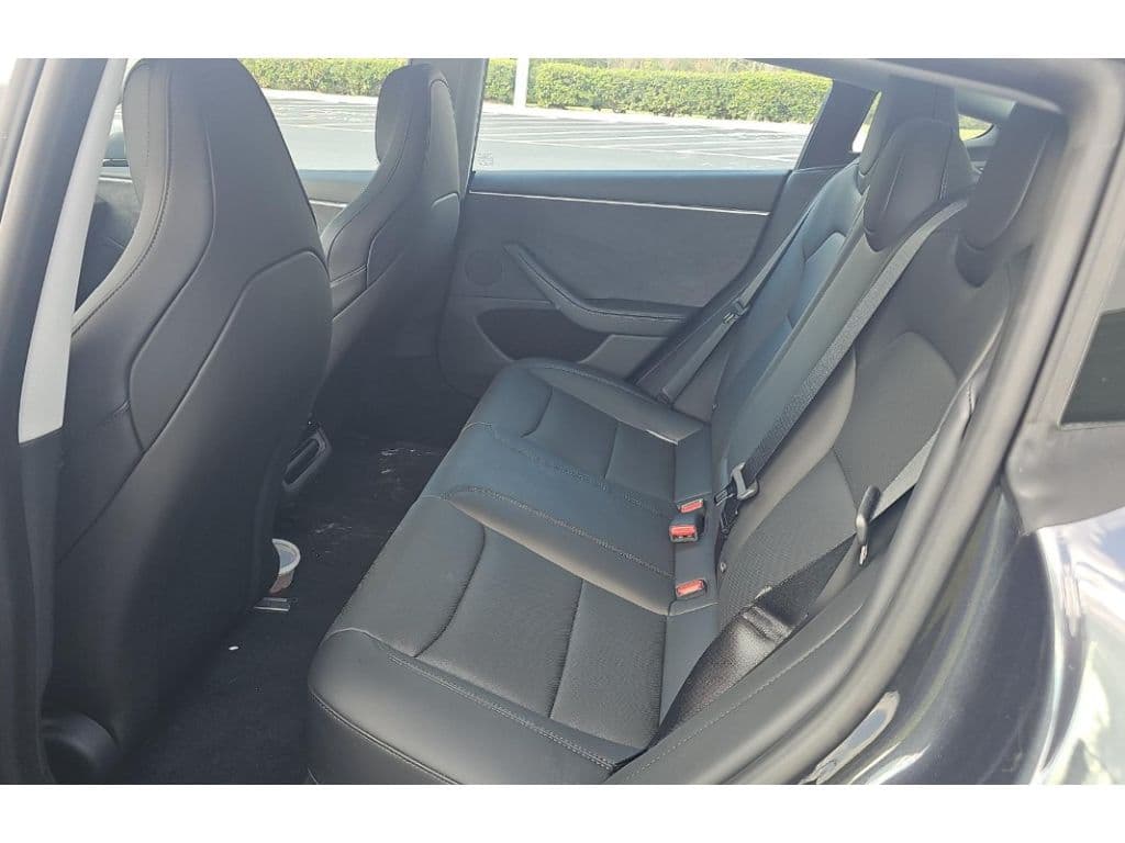 2025 Tesla Model 3 view 6