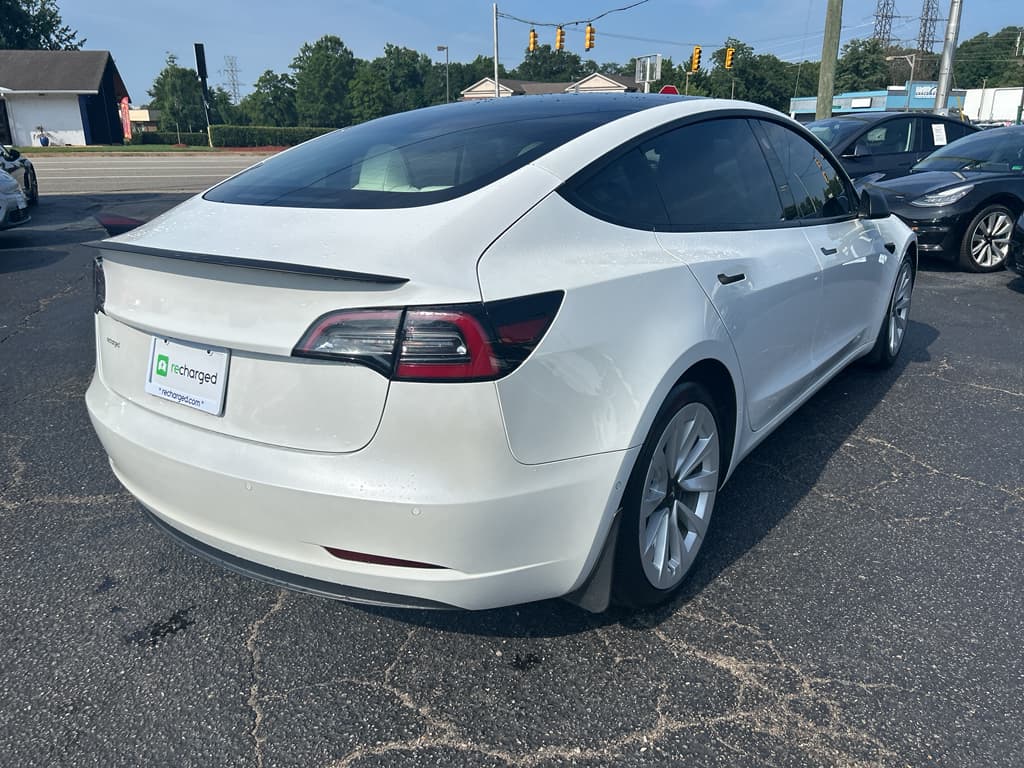 2021 Tesla Model 3 view 3