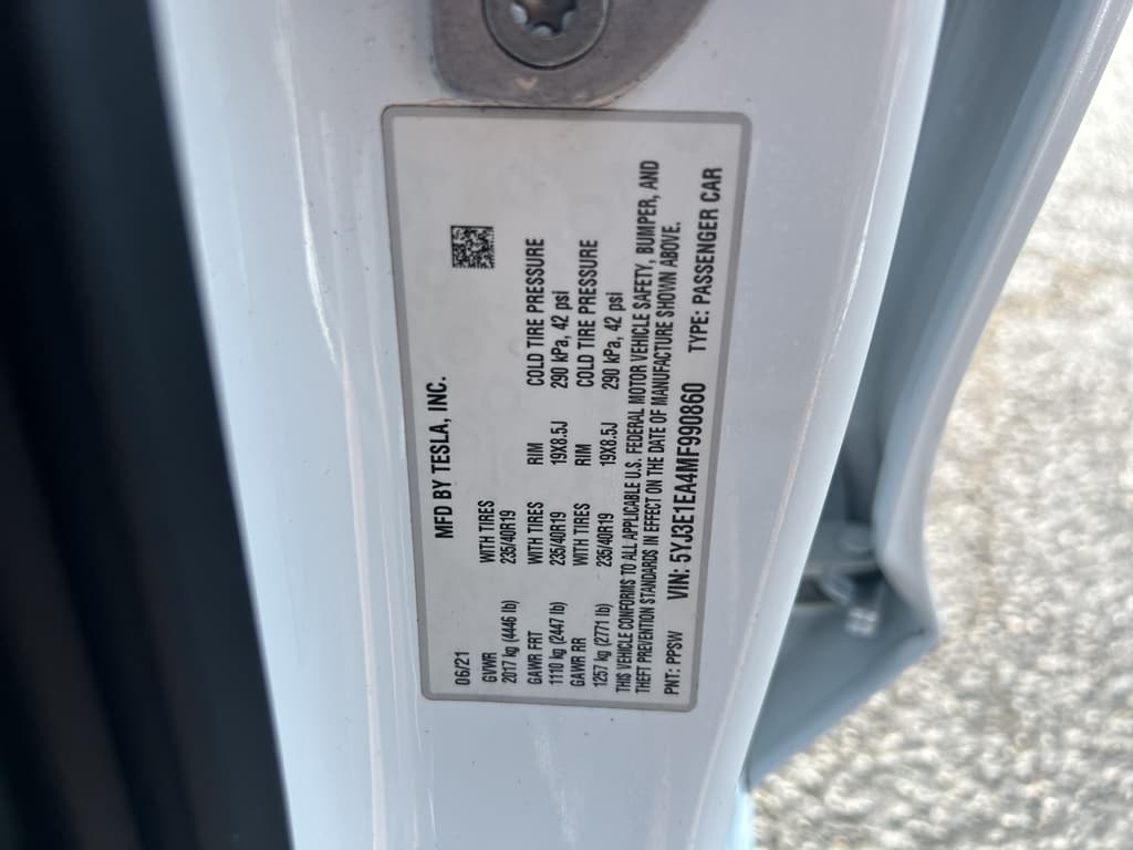 2021 Tesla Model 3 view 19