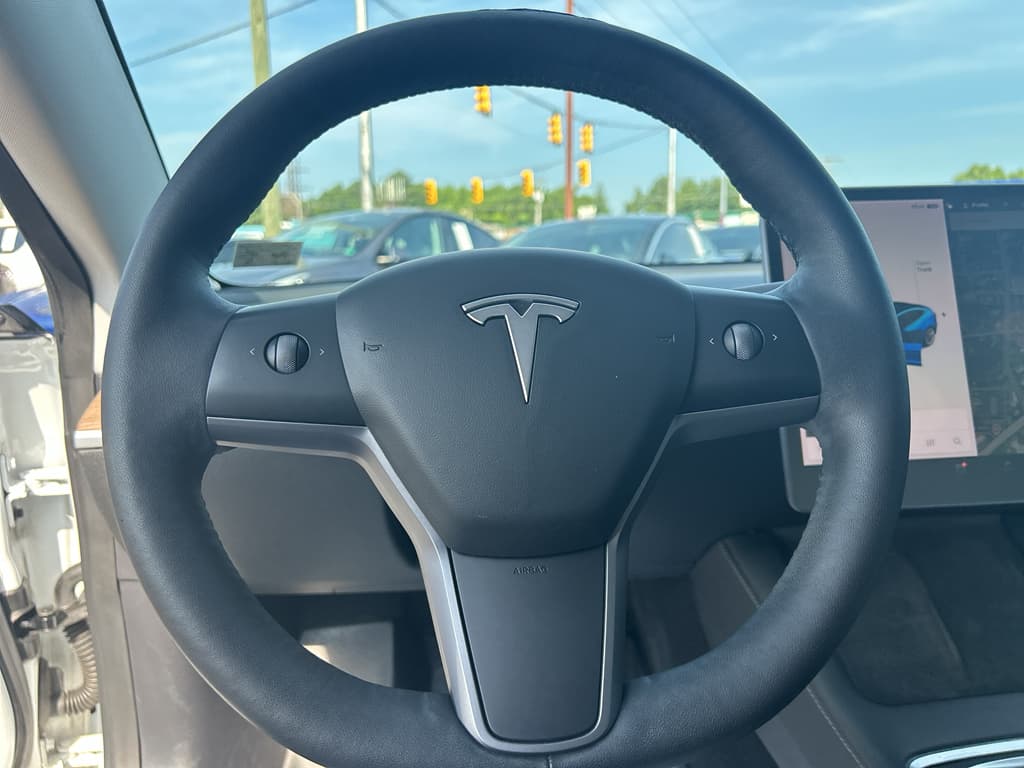 2021 Tesla Model 3 view 6