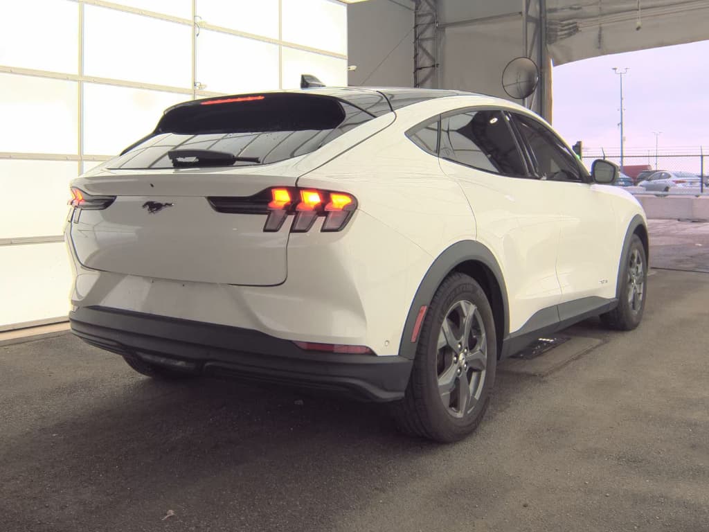 2023 Ford Mustang Mach-E view 3