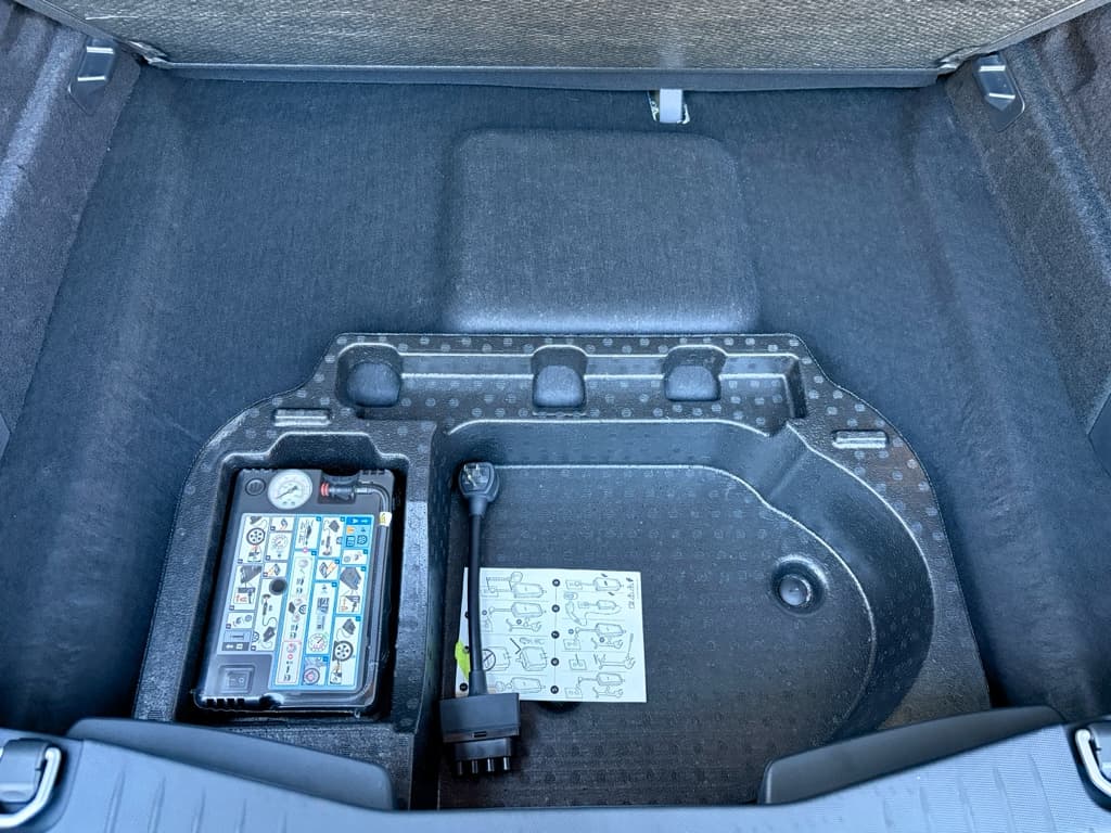 2024 Ford Mustang Mach-E view 28