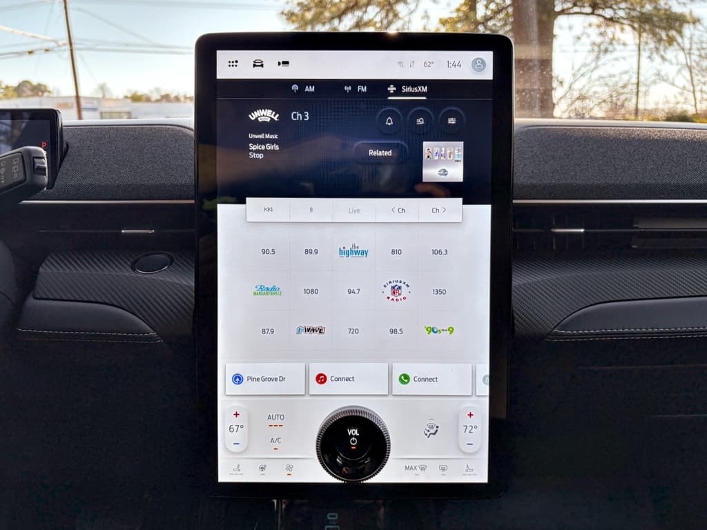 2024 Ford Mustang Mach-E view 10