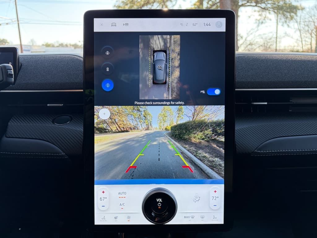 2024 Ford Mustang Mach-E view 14