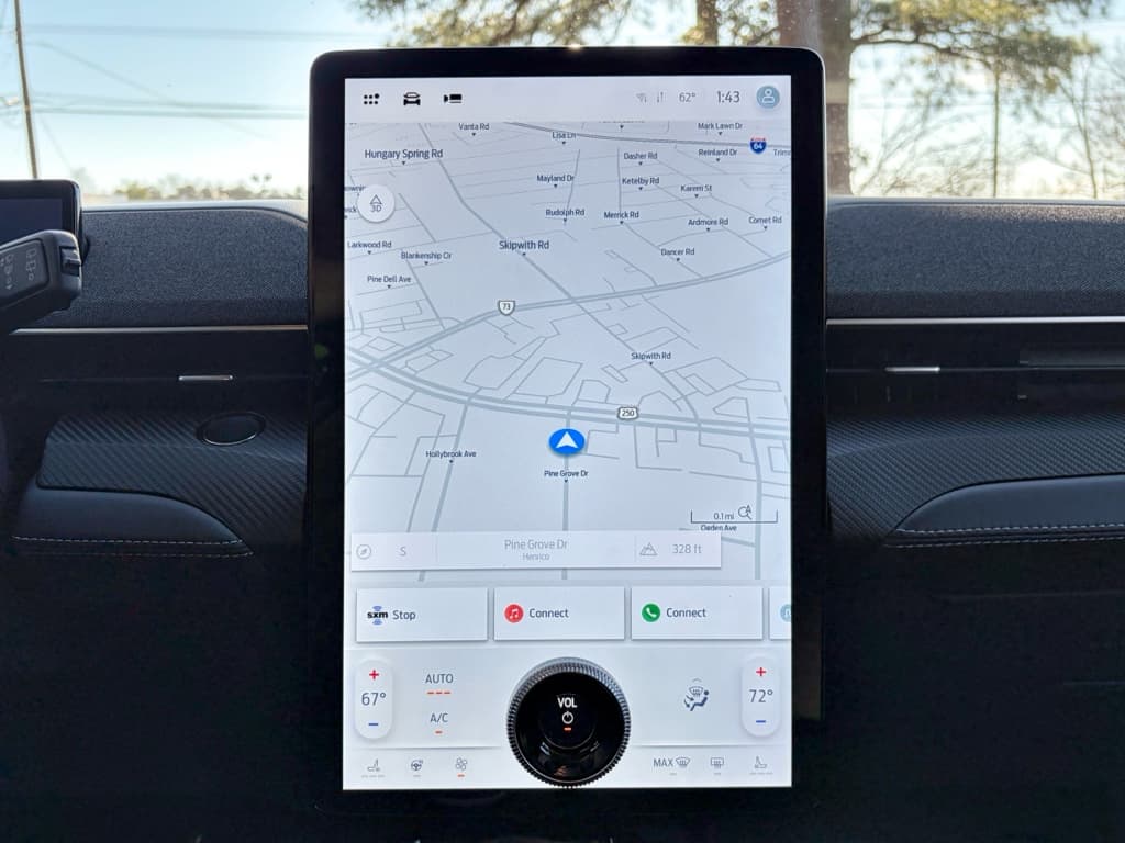 2024 Ford Mustang Mach-E view 13