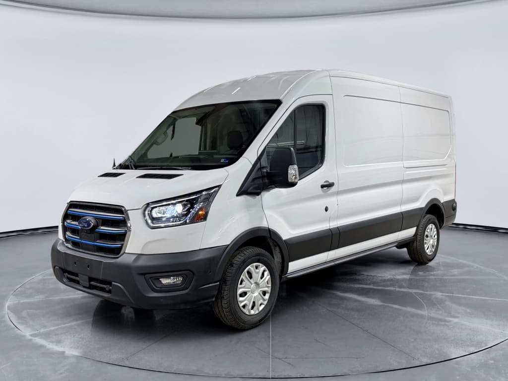 2022 Ford E-Transit