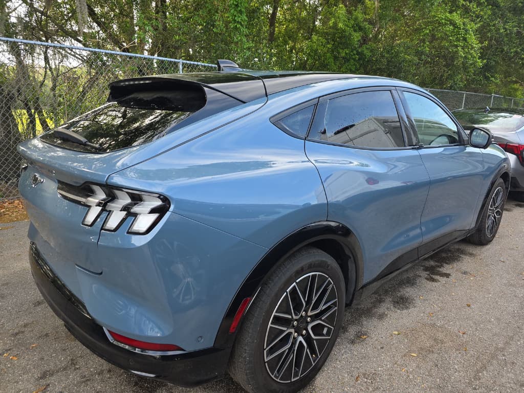 2024 Ford Mustang Mach-E view 3