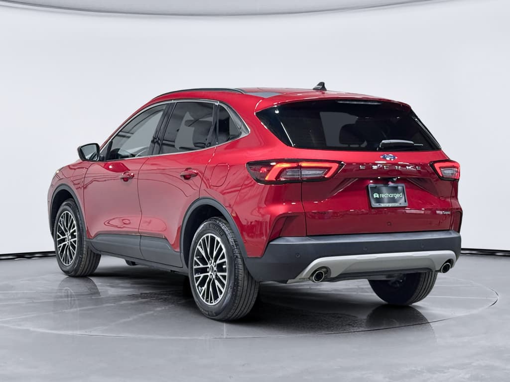 2025 Ford Escape view 2
