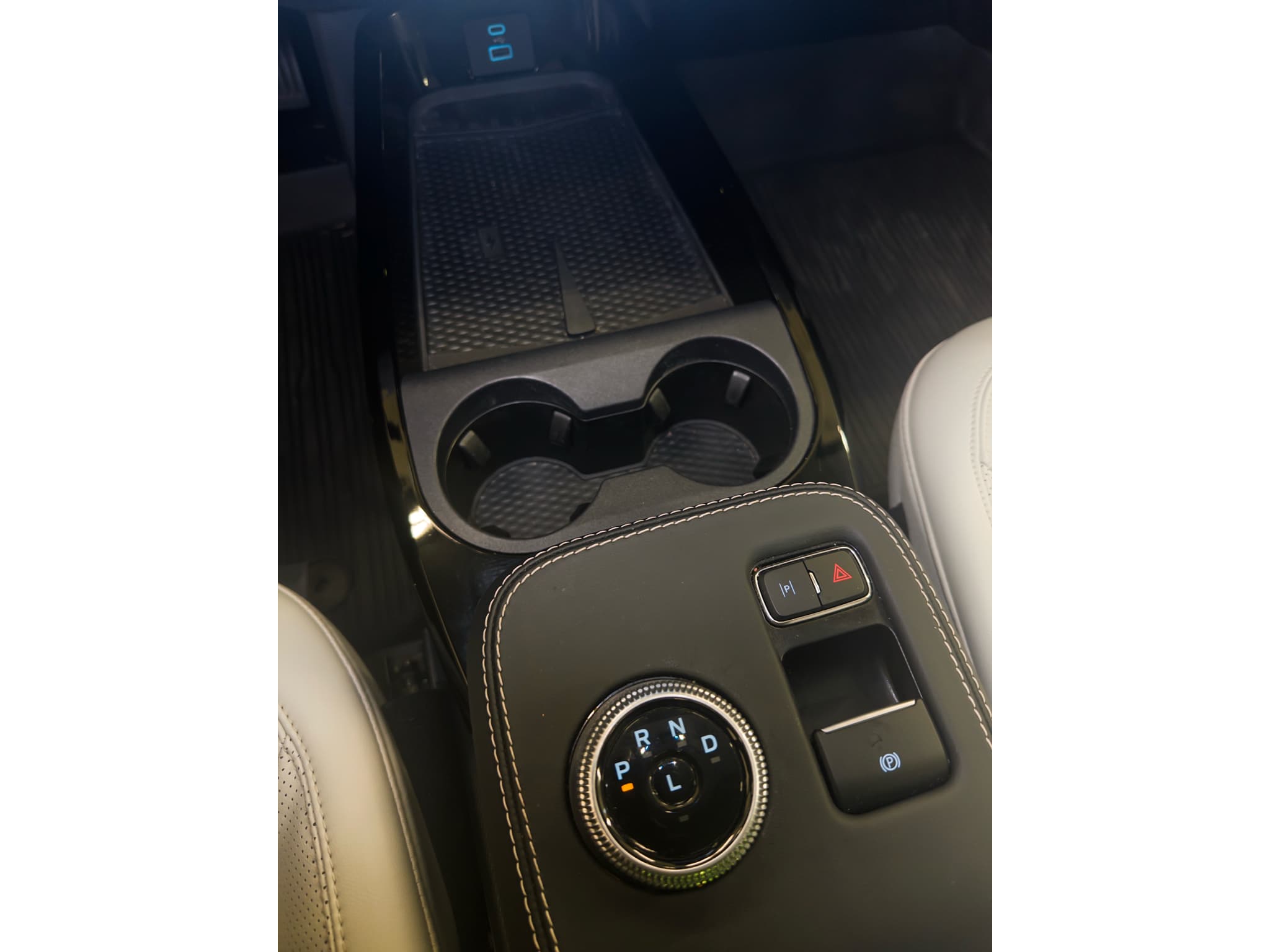 2024 Ford Mustang Mach-E view 18
