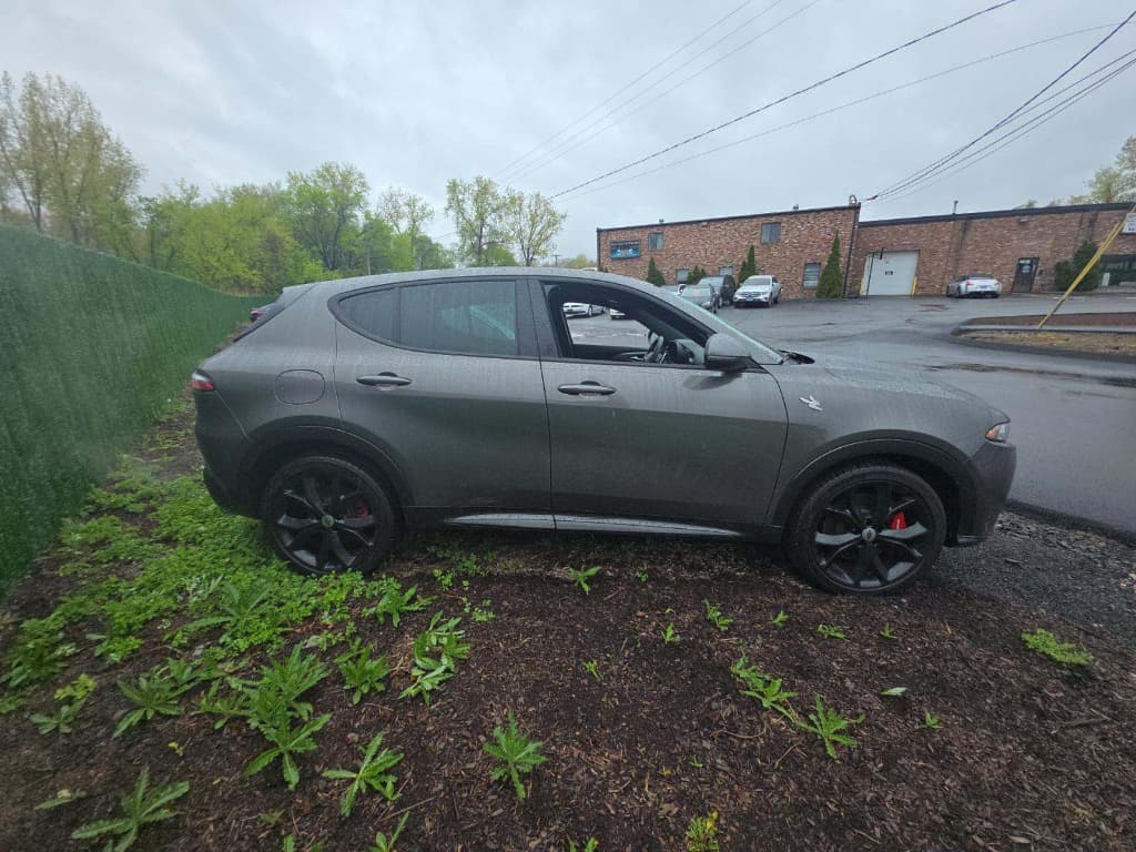 2024 Dodge Hornet view 4